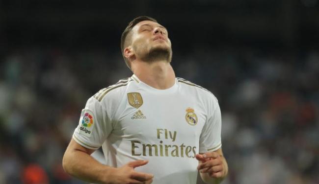 上场成了球 上场成了球