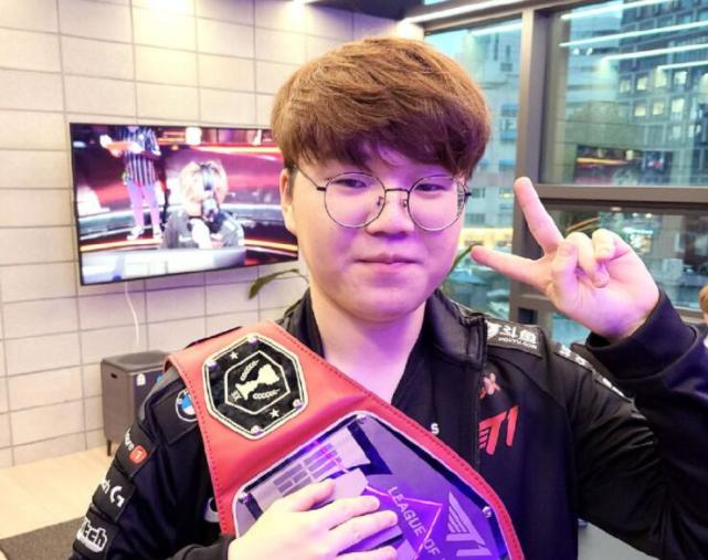 鞋子预挂并 鞋子预挂并